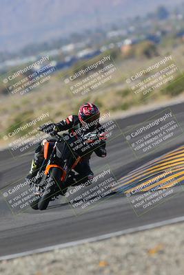 media/Nov-06-2022-SoCal Trackdays (Sun) [[208d2ccc26]]/Turn 11 (10am)/